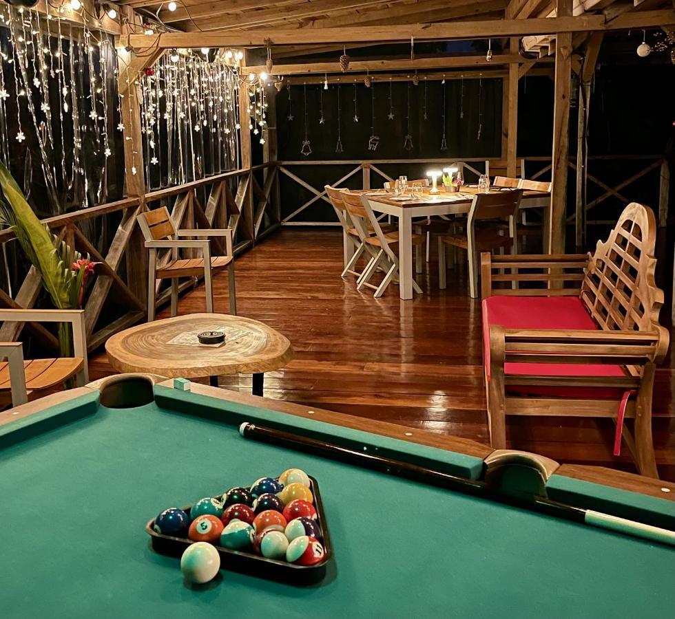 Eden Jungle Lodge Bocas del Toro Exteriör bild